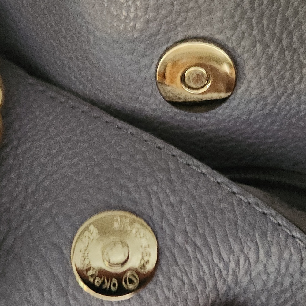Michael Kors lavender shoulder bag - Picture 5 of 10